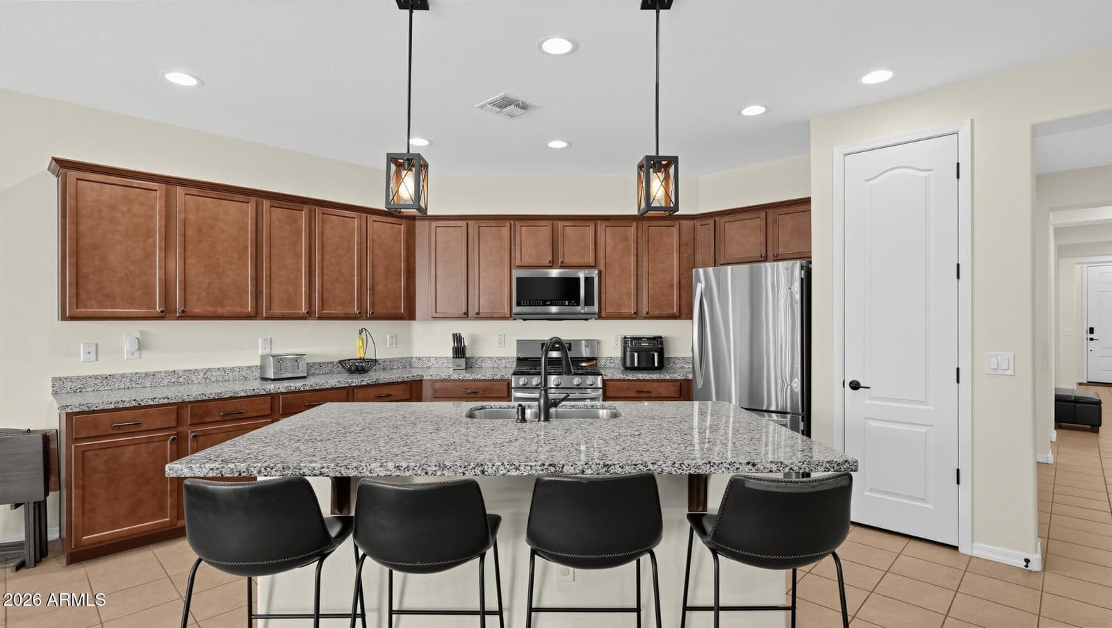 4524 N 93rd Drive, Phoenix, AZ 85037 — photo 10 of 30
