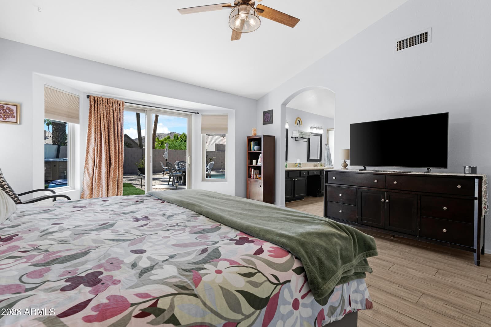 15428 S 15th Avenue, Phoenix, AZ 85045 — photo 18 of 40