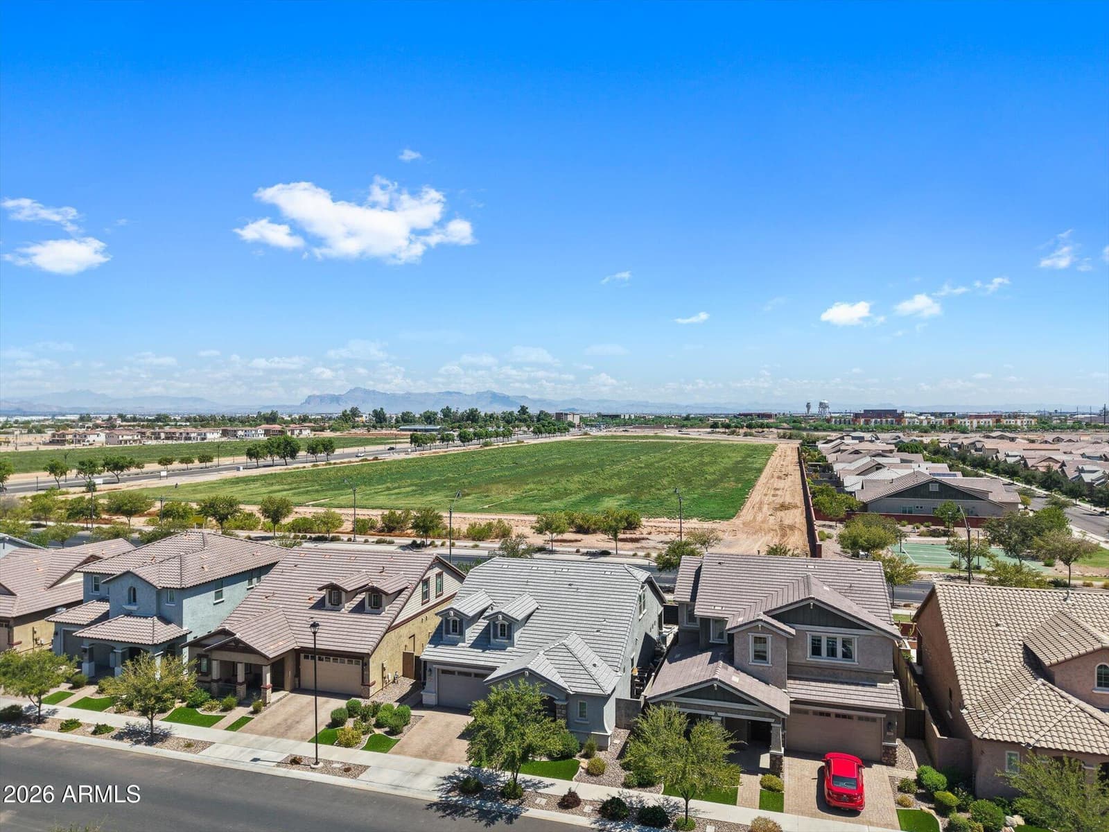 2485 S Quaintance Street, Gilbert, AZ 85295 — photo 4 of 50