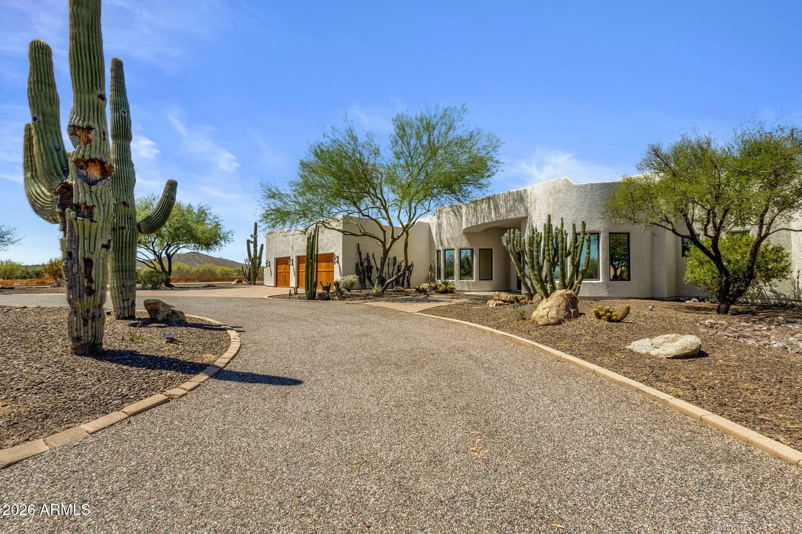 6 W Perdido Way, Phoenix, AZ 85086 — photo 1 of 70