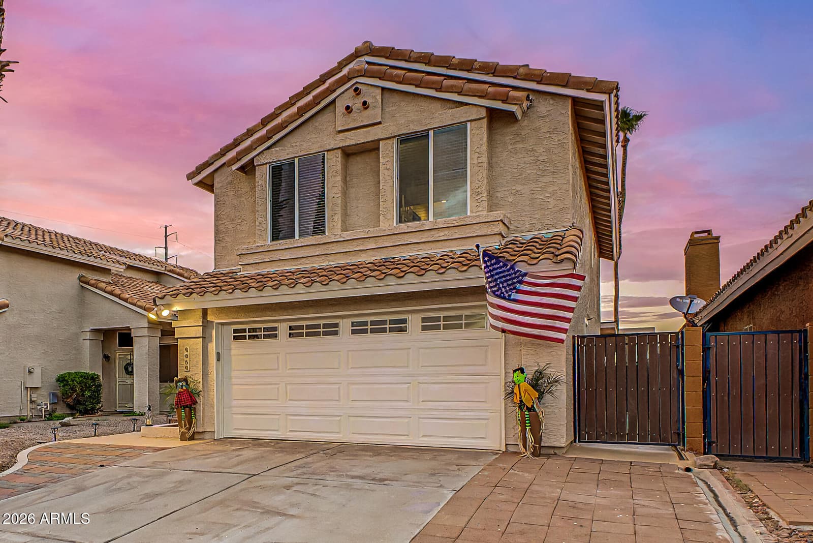 4064 E Woodland Drive, Phoenix, AZ 85048 — photo 8 of 52