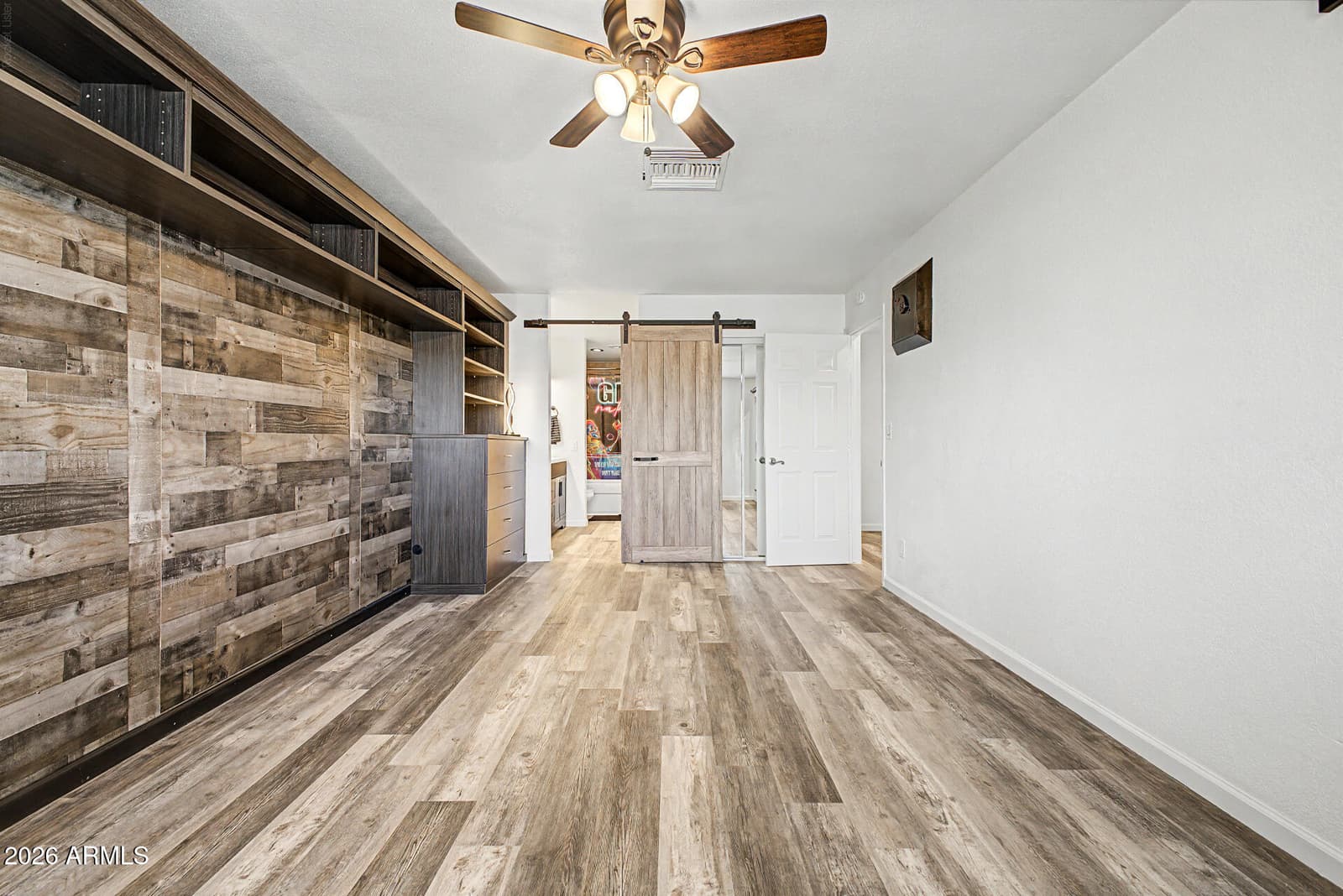 4064 E Woodland Drive, Phoenix, AZ 85048 — photo 23 of 52