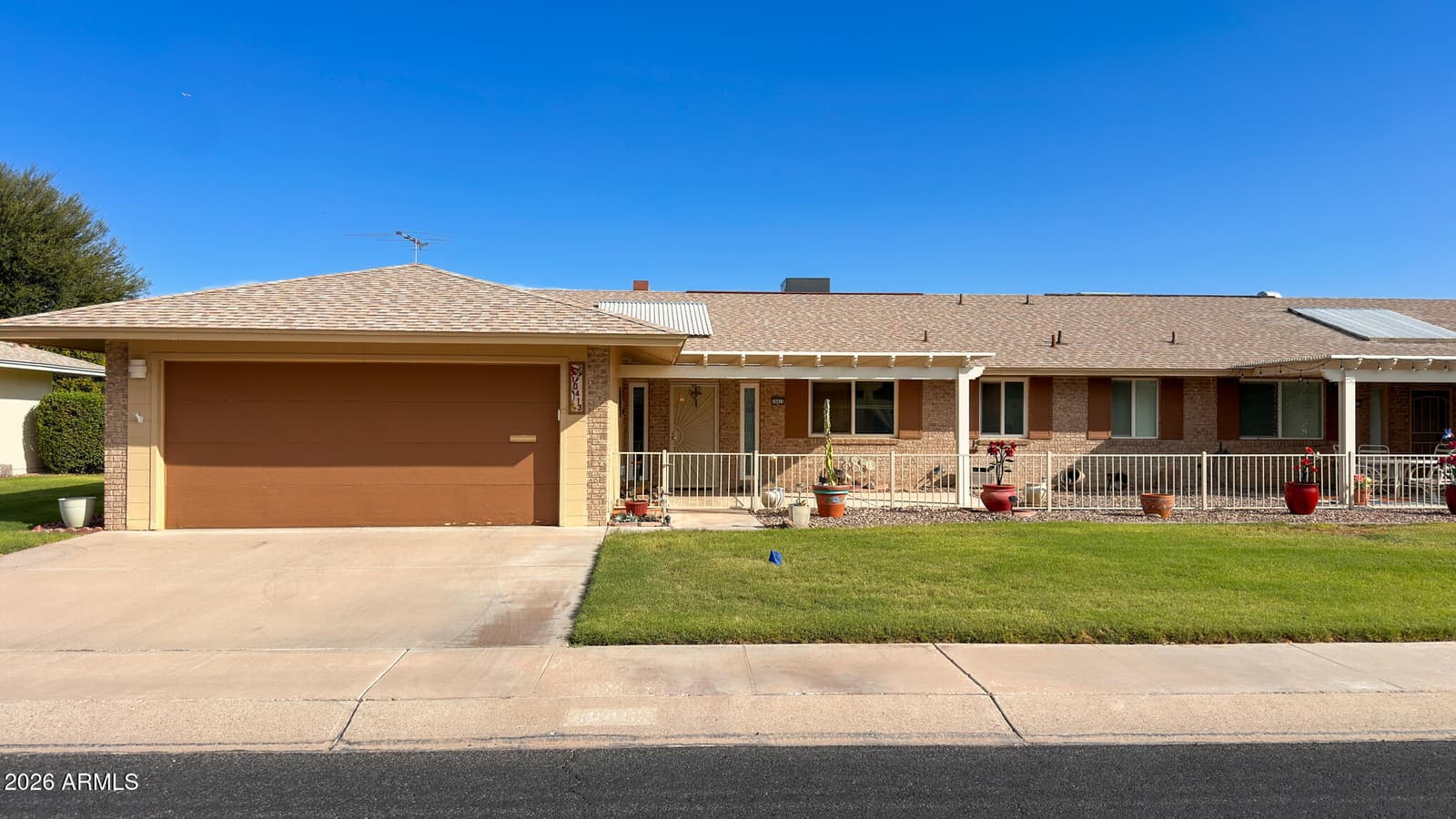10413 W Prairie Hills Circle, Sun City, AZ 85351 — photo 1 of 18