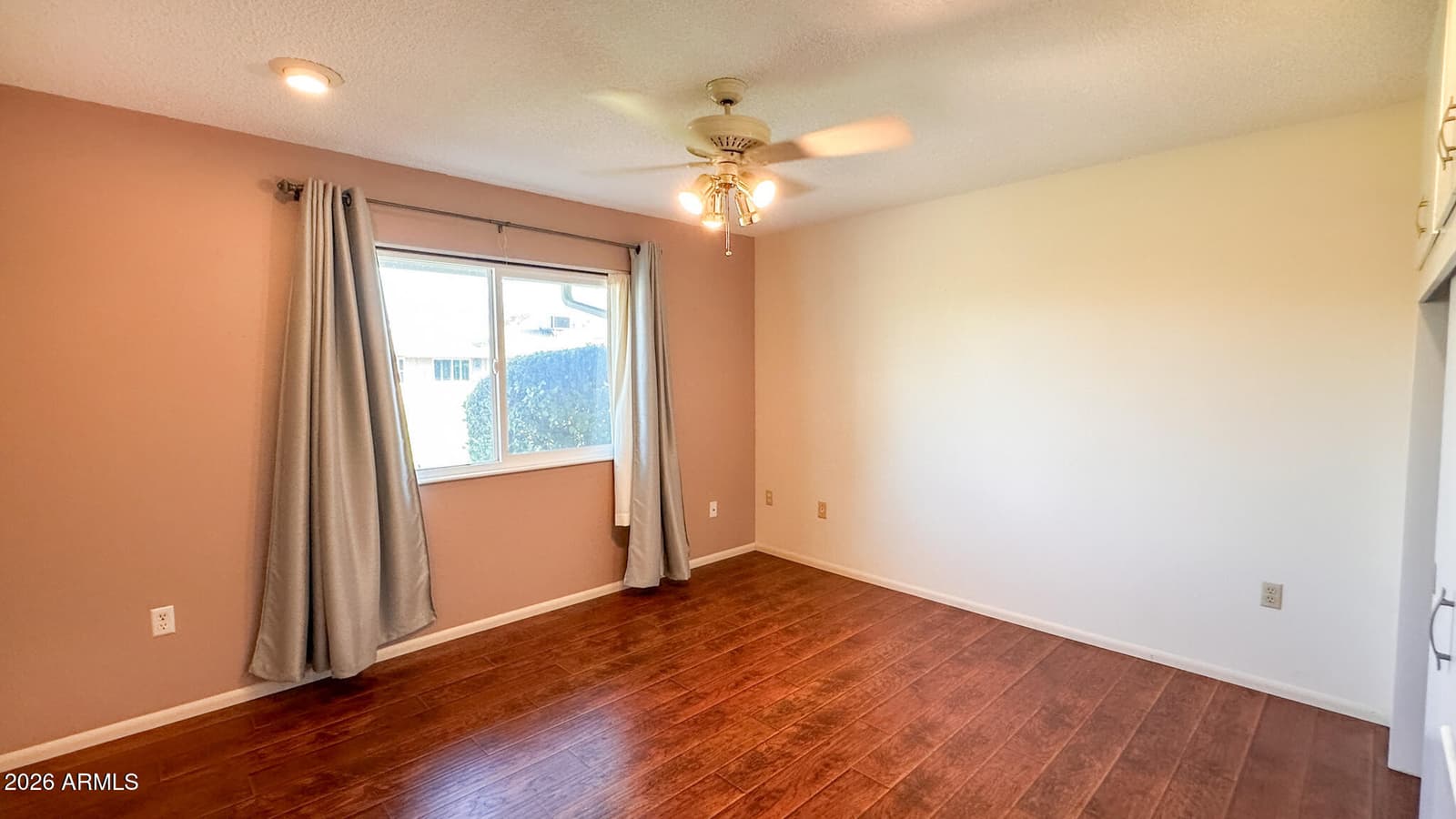 10413 W Prairie Hills Circle, Sun City, AZ 85351 — photo 10 of 18