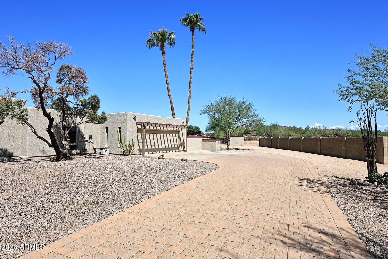 5018 W Creedance Boulevard, Glendale, AZ 85310 — photo 6 of 58