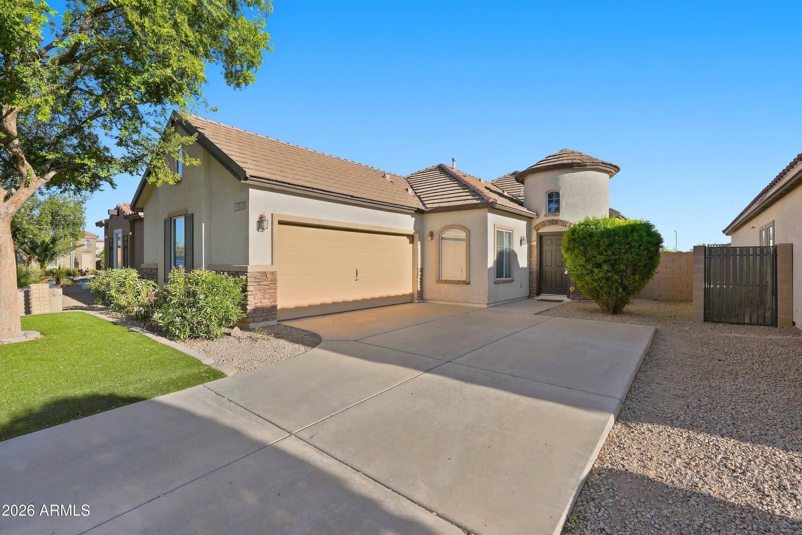 14843 W Shaw Butte Drive, Surprise, AZ 85379 — photo 2 of 40