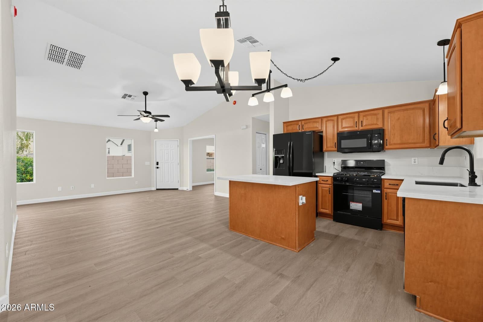 28645 N Dolomite Lane, San Tan Valley, AZ 85143 — photo 8 of 25