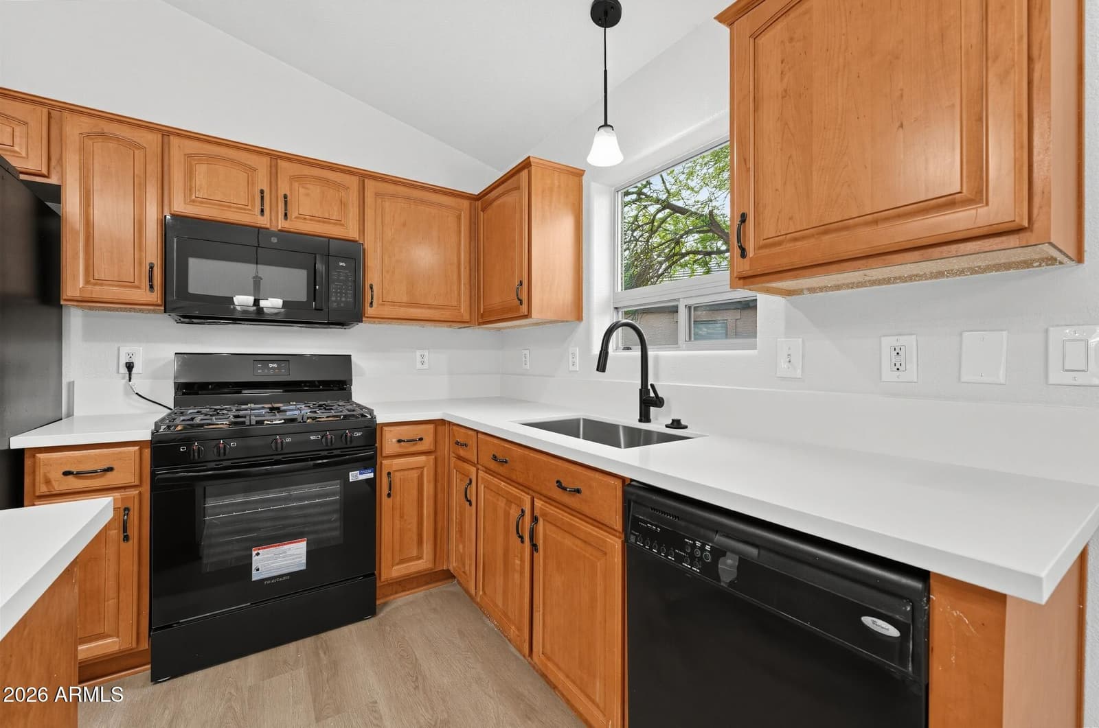28645 N Dolomite Lane, San Tan Valley, AZ 85143 — photo 11 of 25