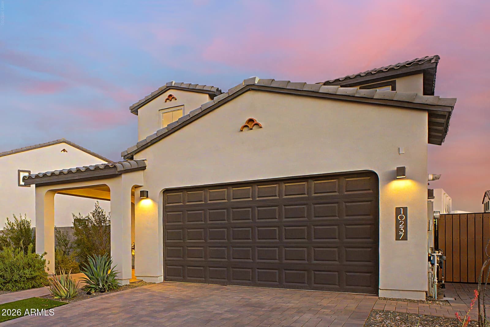 10237 E Ulysses Avenue, Mesa, AZ 85212 — photo 2 of 39