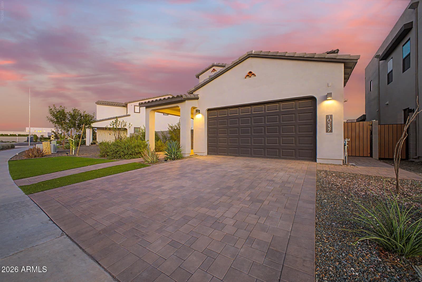 10237 E Ulysses Avenue, Mesa, AZ 85212 — photo 3 of 39