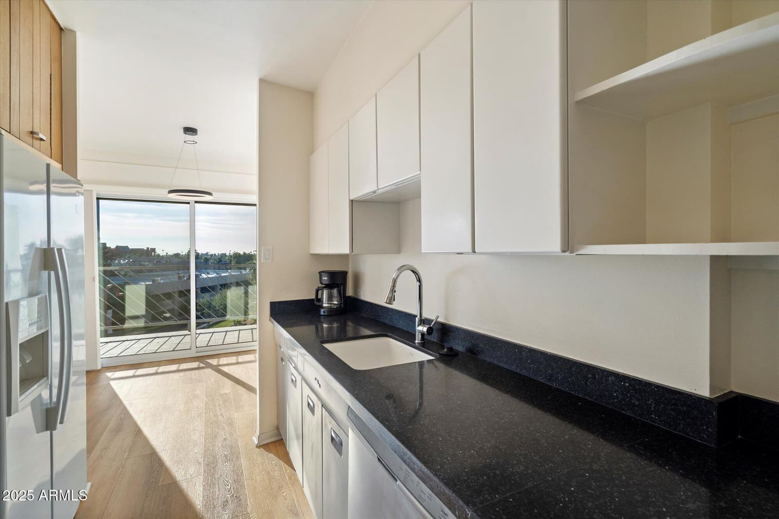 2201 N Central Avenue 5-E, Phoenix, AZ 85004 — photo 13 of 30