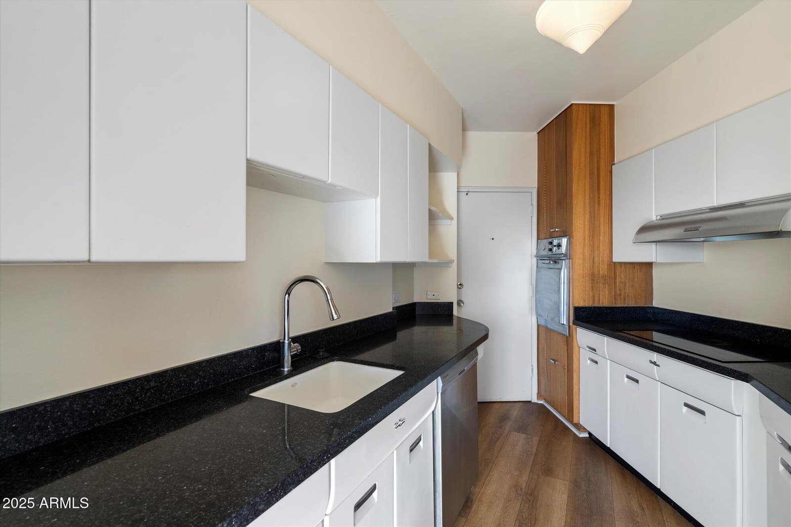 2201 N Central Avenue 5-E, Phoenix, AZ 85004 — photo 14 of 30