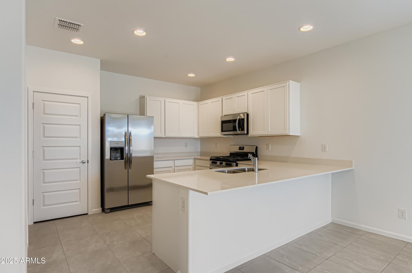 30291 W Wild Hazel Drive, Buckeye, AZ 85396 — photo 10 of 29