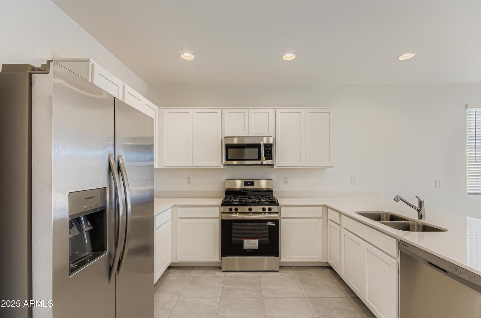 30291 W Wild Hazel Drive, Buckeye, AZ 85396 — photo 14 of 29