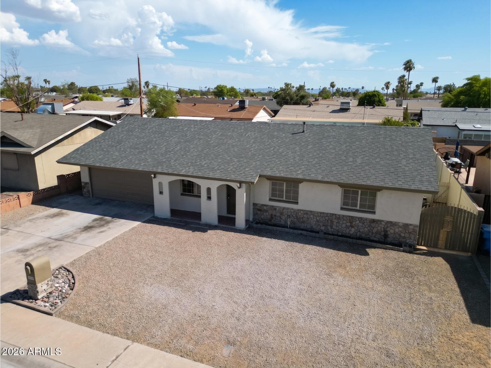4147 W Echo Lane, Phoenix, AZ 85051 — photo 3 of 37