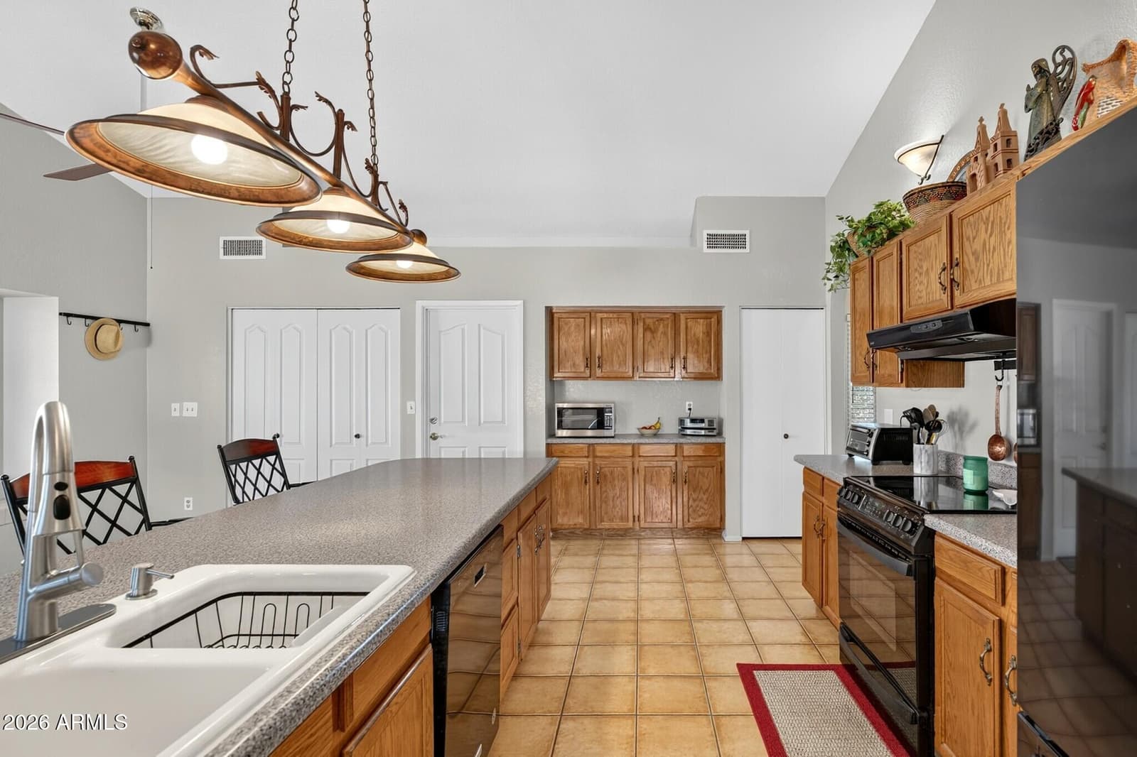 705 W Alamo Drive, Chandler, AZ 85225 — photo 12 of 36