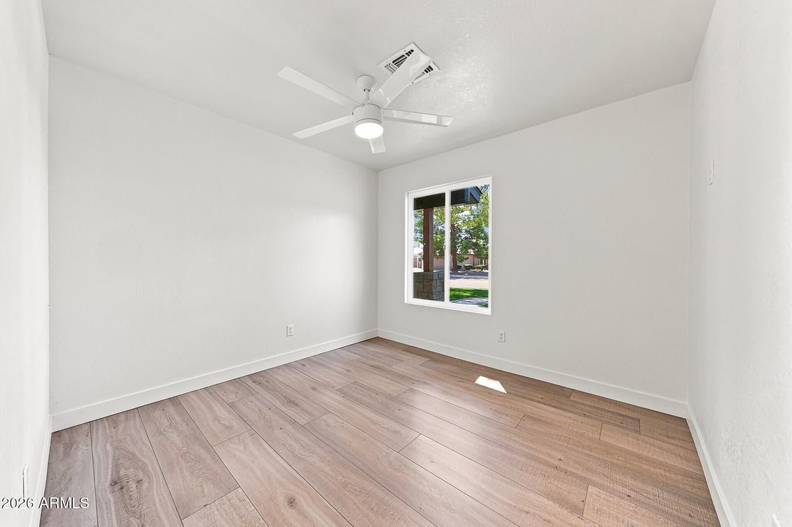 6814 E Beverly Lane, Scottsdale, AZ 85254 — photo 14 of 25