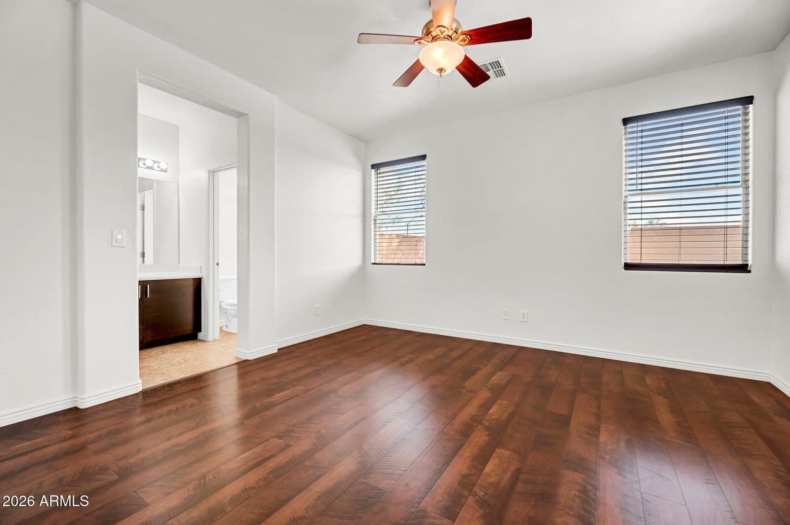 3819 W Links Drive, Phoenix, AZ 85086 — photo 11 of 20