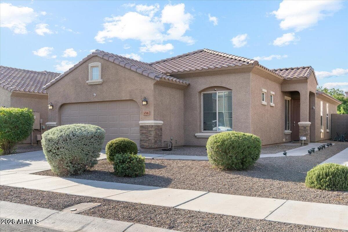 6748 W Charter Oak Road, Peoria, AZ 85381 — photo 2 of 27