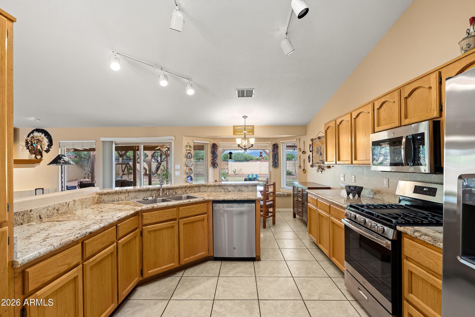 4538 S Pueblo Avenue, Sierra Vista, AZ 85650 — photo 11 of 50