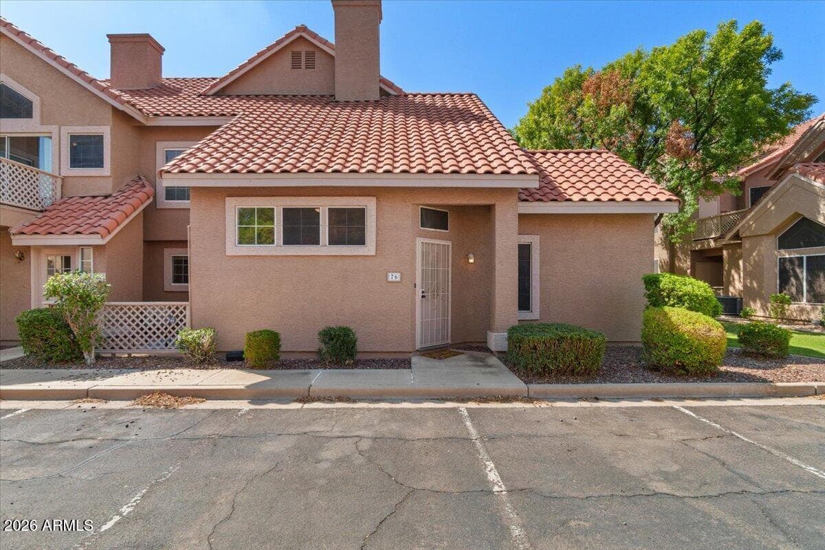 1633 E Lakeside Drive 76, Gilbert, AZ 85234 — photo 2 of 43