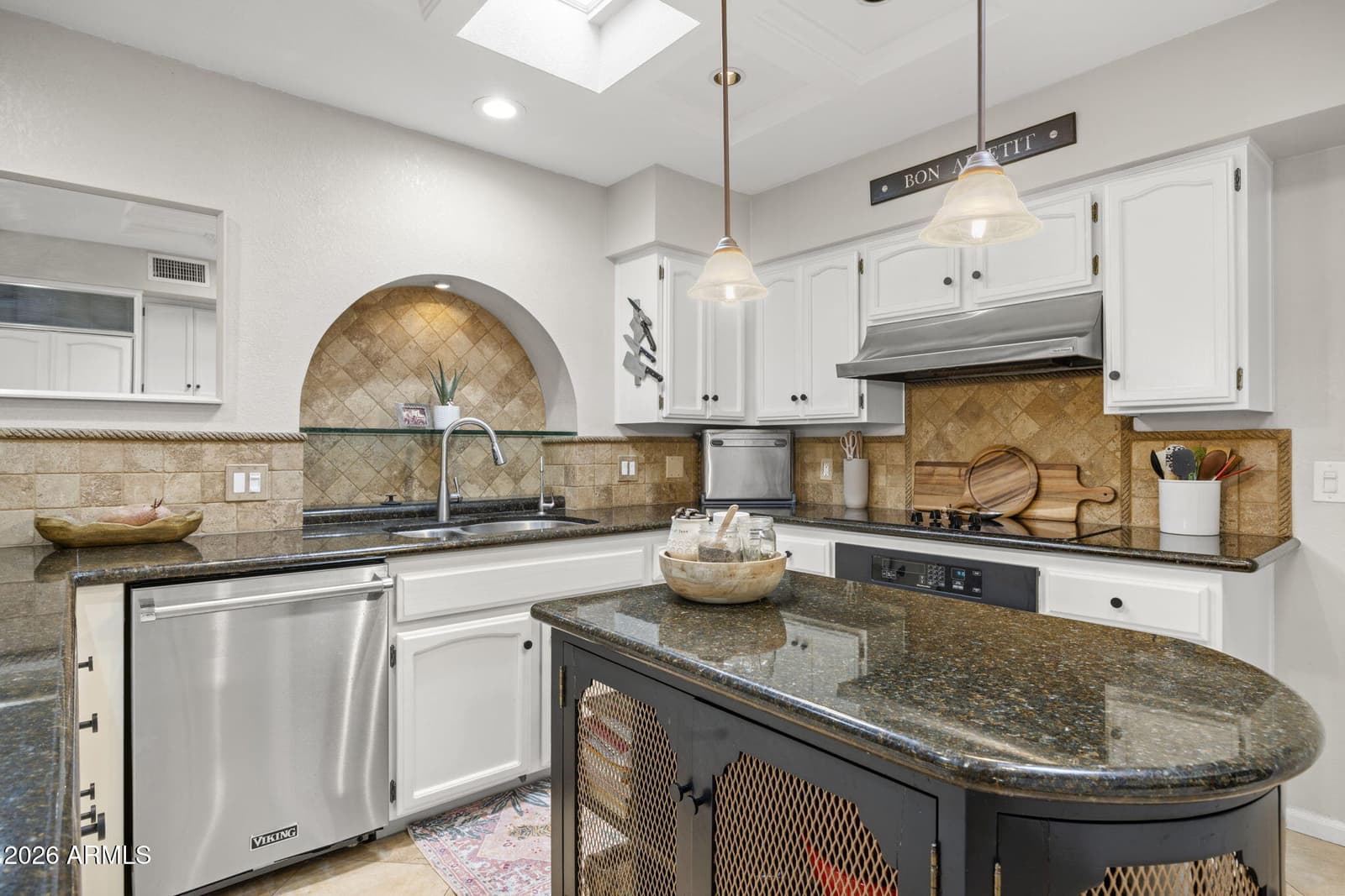 10452 E Cannon Drive, Scottsdale, AZ 85258 — photo 13 of 45