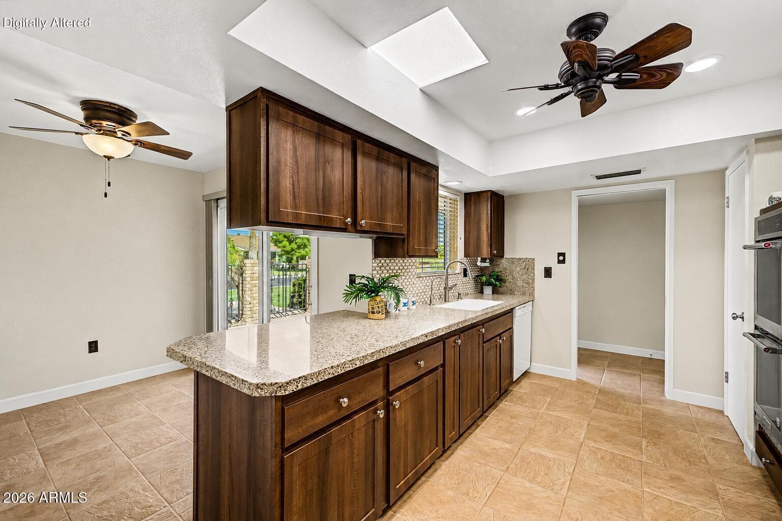10311 W Kingswood Circle, Sun City, AZ 85351 — photo 11 of 49