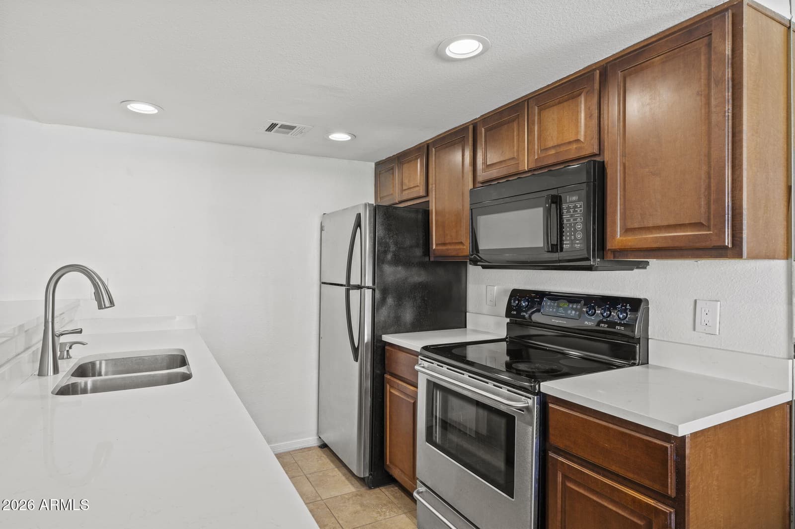 2228 E Campbell Avenue 114, Phoenix, AZ 85016 — photo 12 of 24