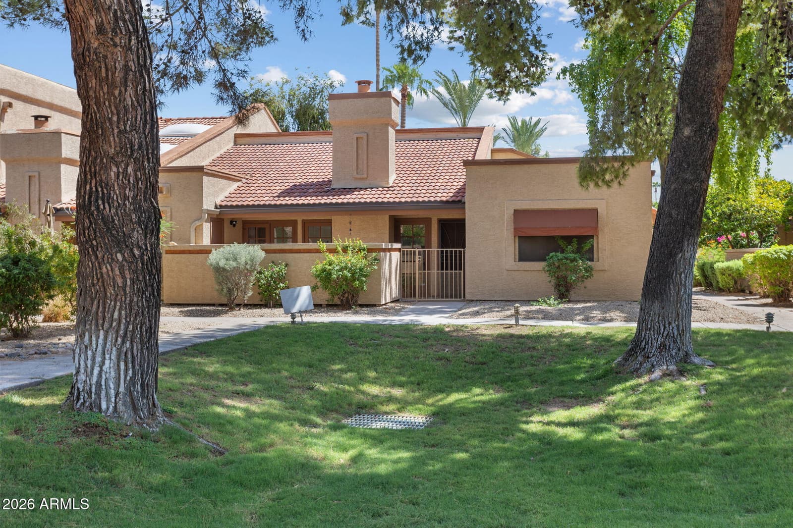 6900 E Gold Dust Avenue 144, Paradise Valley, AZ 85253 — photo 1 of 38