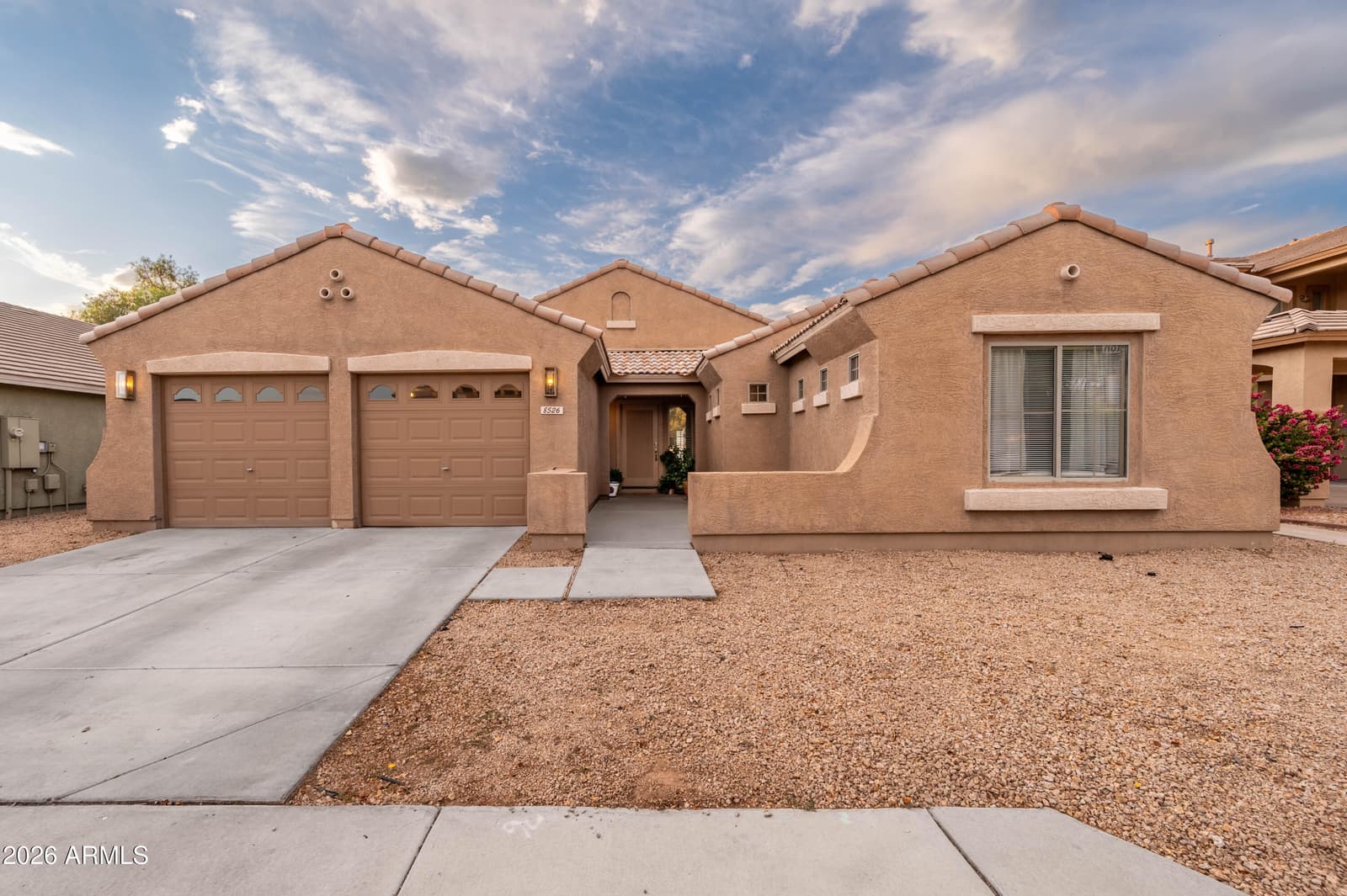 8526 W Preston Lane, Tolleson, AZ 85353 — photo 3 of 12