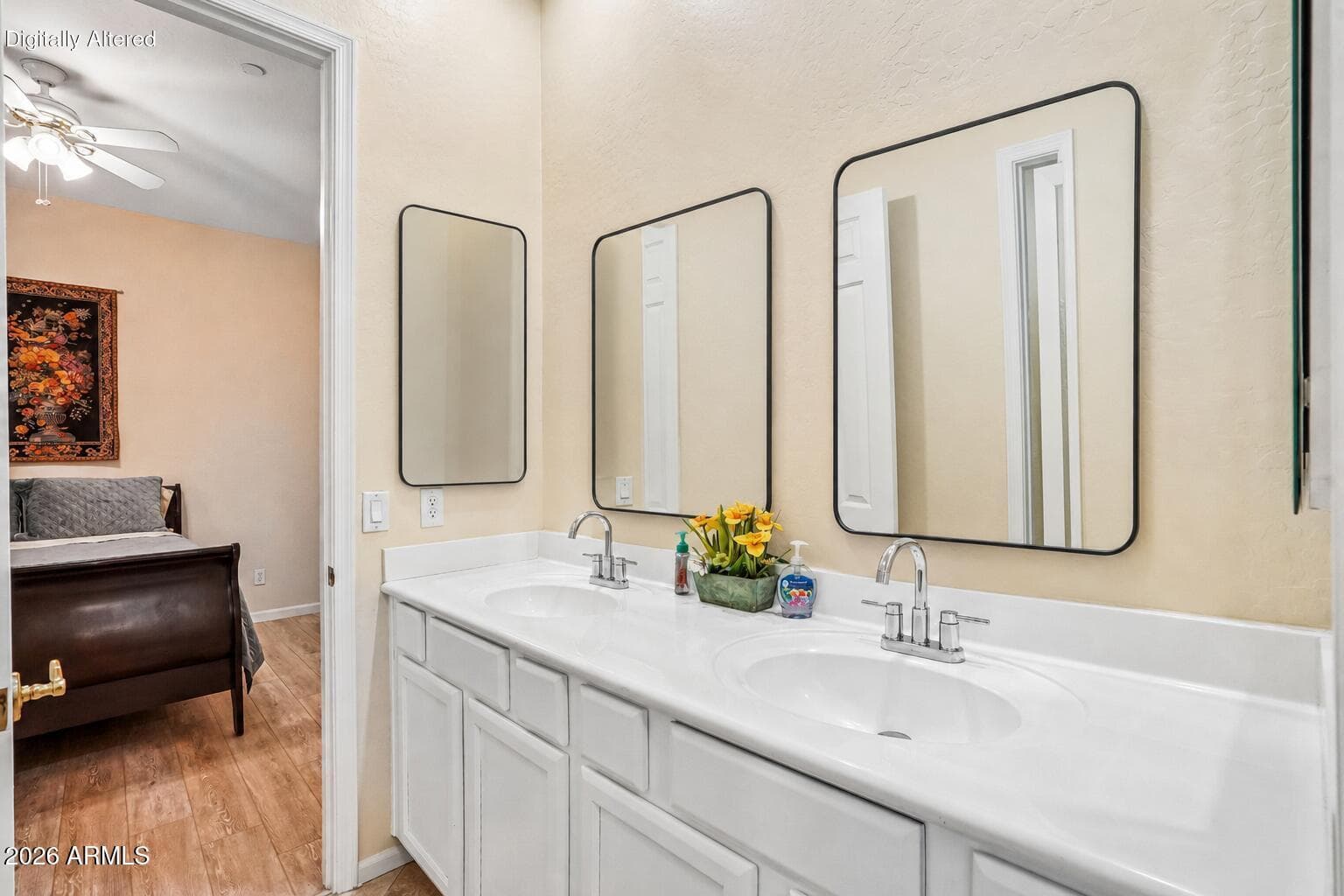 3969 E Navigator Lane, Phoenix, AZ 85050 — photo 13 of 40