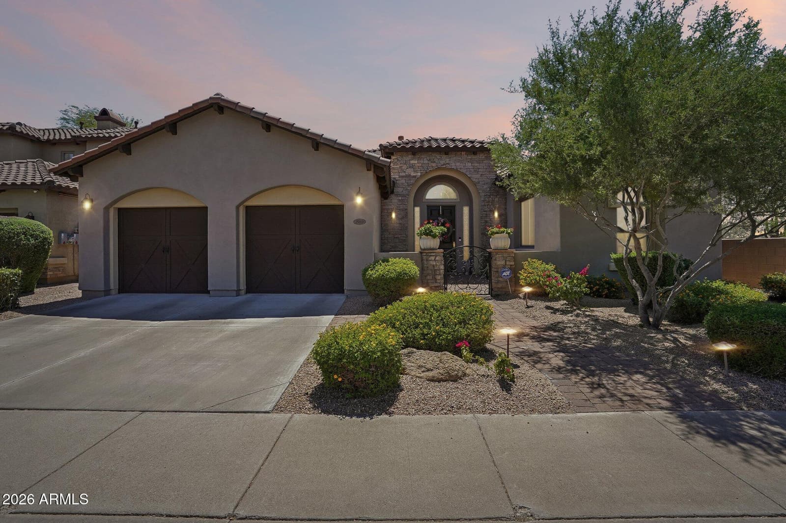 3969 E Navigator Lane, Phoenix, AZ 85050 — photo 23 of 40