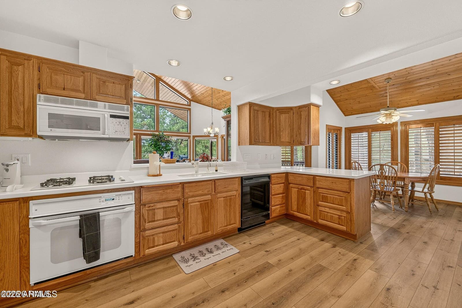 3237 Toho Trail, Flagstaff, AZ 86005 — photo 7 of 54