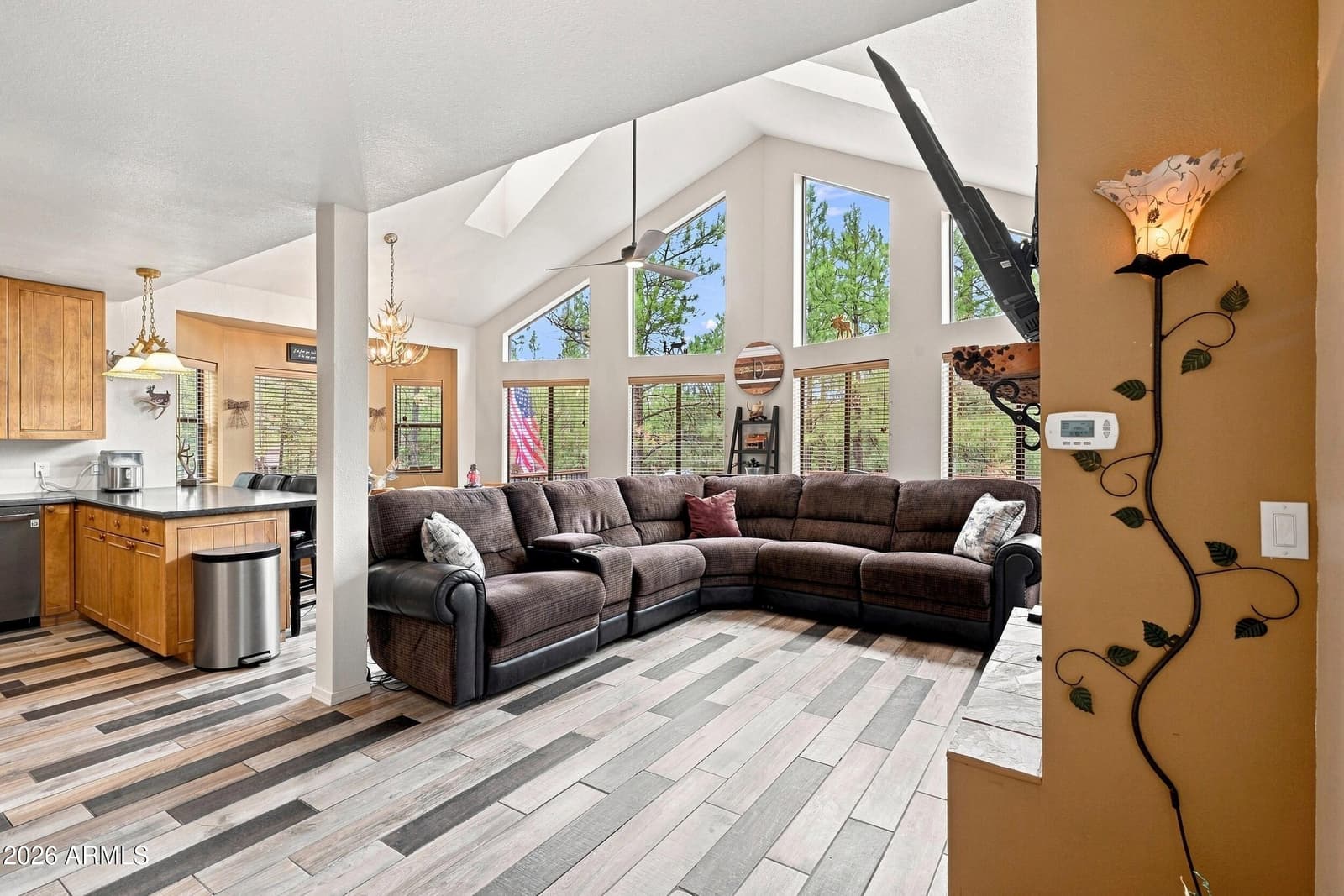 2150 Dakota Circle, Happy Jack, AZ 86024 — photo 5 of 45