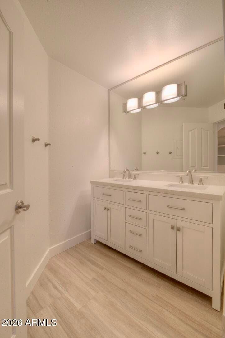 5104 N 32nd Street 408, Phoenix, AZ 85018 — photo 5 of 22
