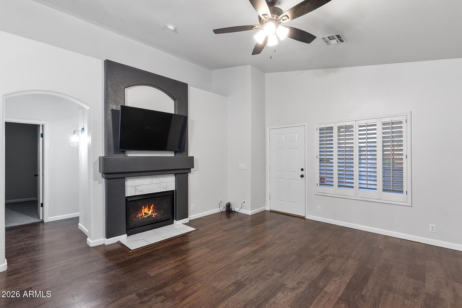 8814 W Shaw Butte Drive, Peoria, AZ 85345 — photo 11 of 45