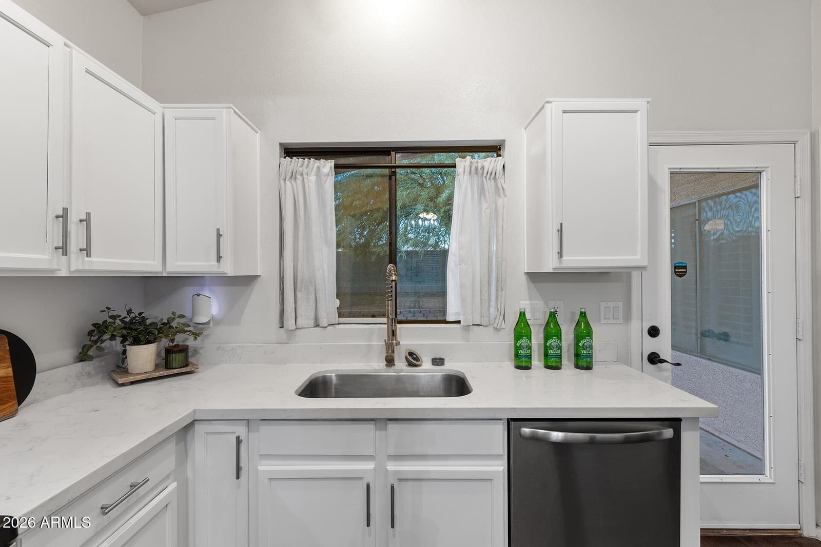 8814 W Shaw Butte Drive, Peoria, AZ 85345 — photo 24 of 45