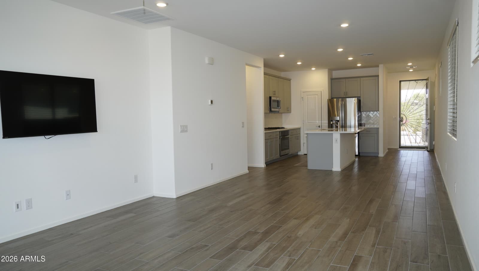13099 N 146th Drive, Surprise, AZ 85379 — photo 3 of 40