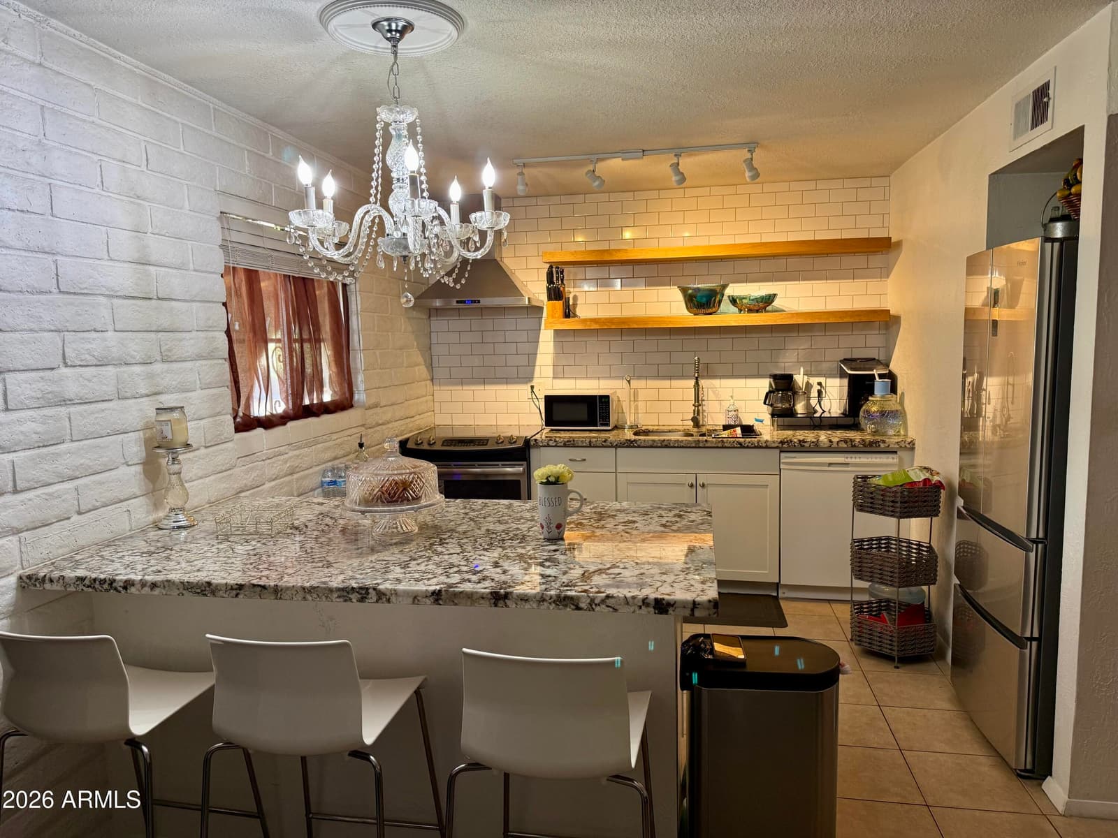 6737 N 16th Street 8, Phoenix, AZ 85016 — photo 4 of 24