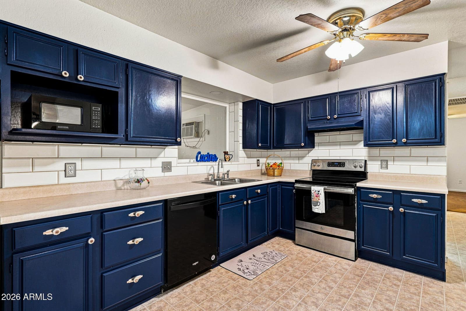 10577 W Fernando Drive, Arizona City, AZ 85123 — photo 25 of 47