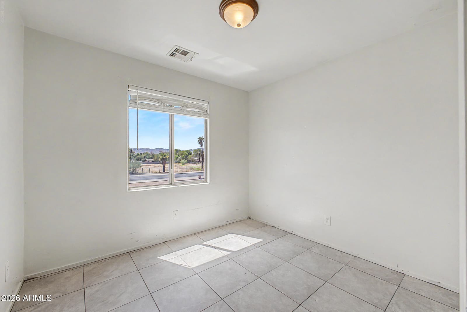 634 E Dekalb Lane, Phoenix, AZ 85040 — photo 21 of 30