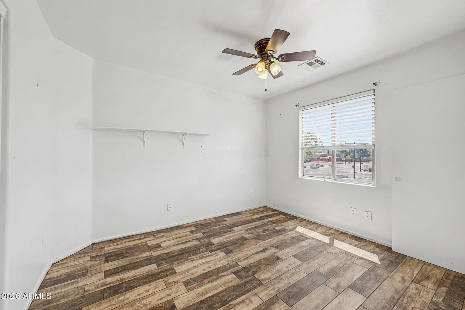 634 E Dekalb Lane, Phoenix, AZ 85040 — photo 23 of 30