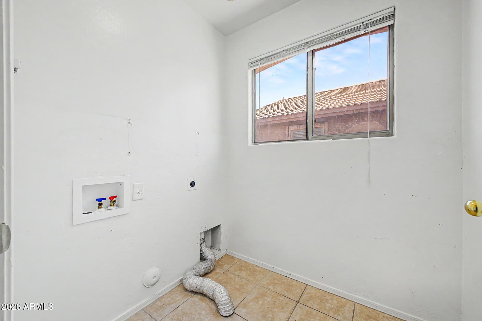 634 E Dekalb Lane, Phoenix, AZ 85040 — photo 26 of 30