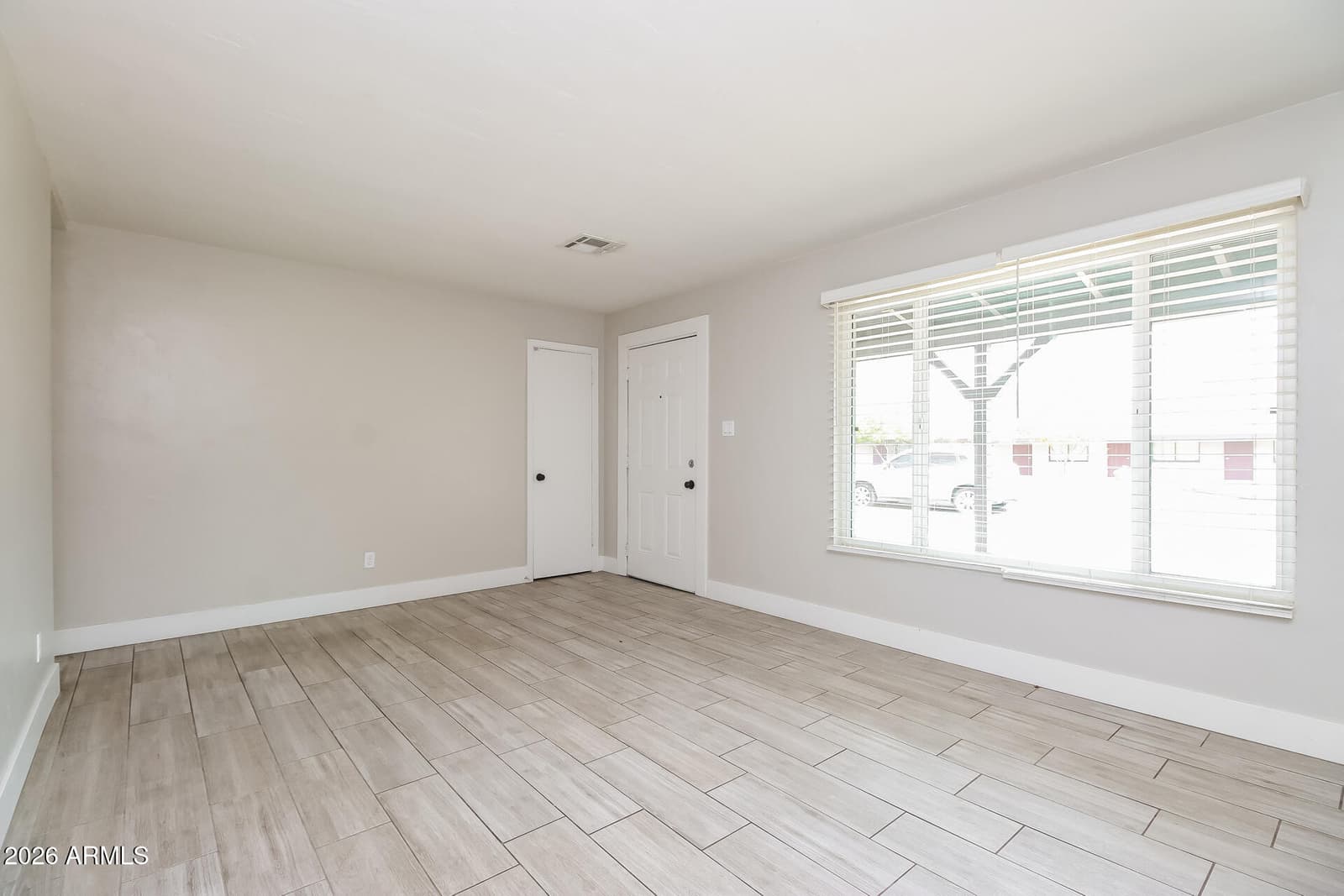 727 W Flint Street, Chandler, AZ 85225 — photo 1 of 21