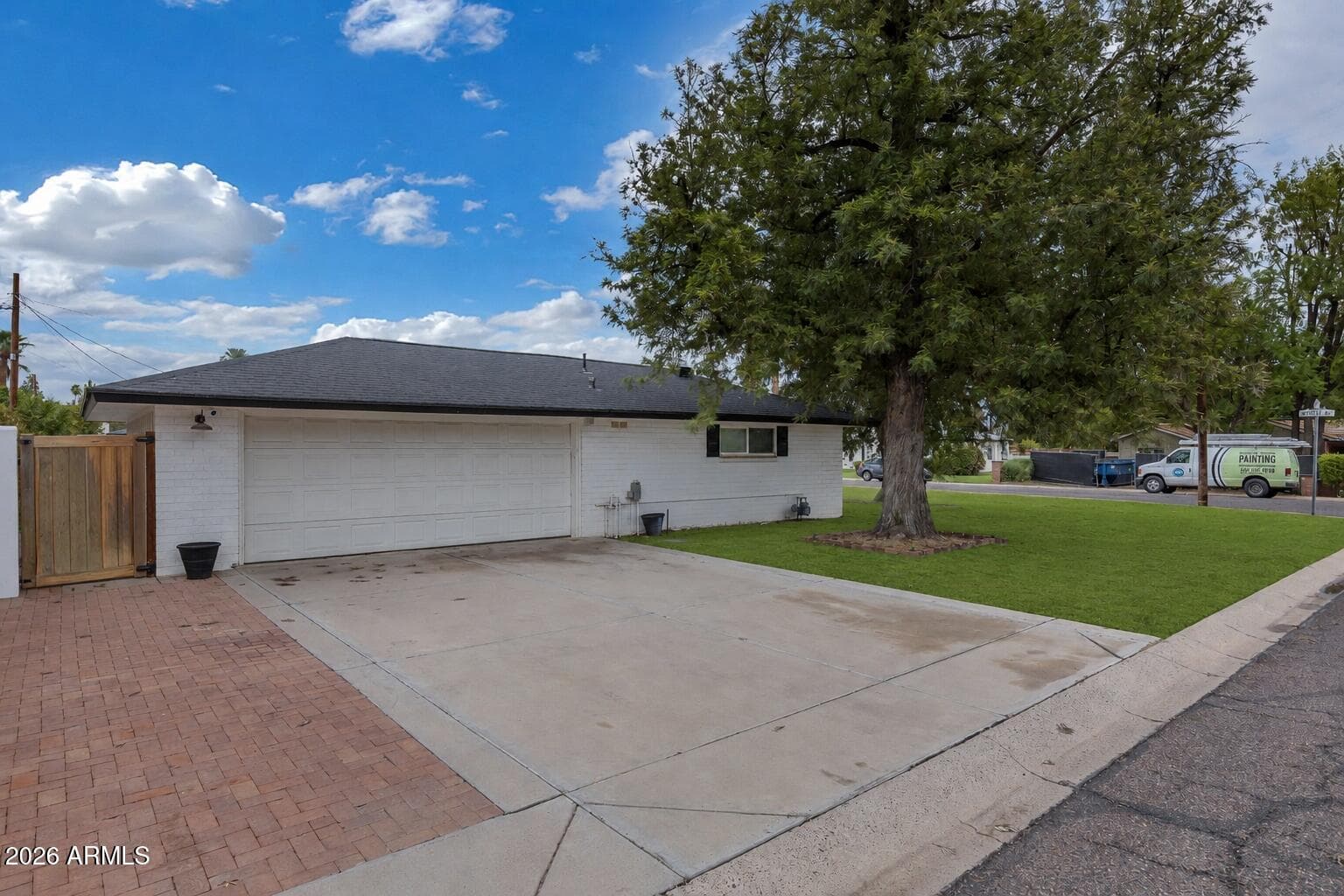128 E Myrtle Avenue, Phoenix, AZ 85020 — photo 4 of 46
