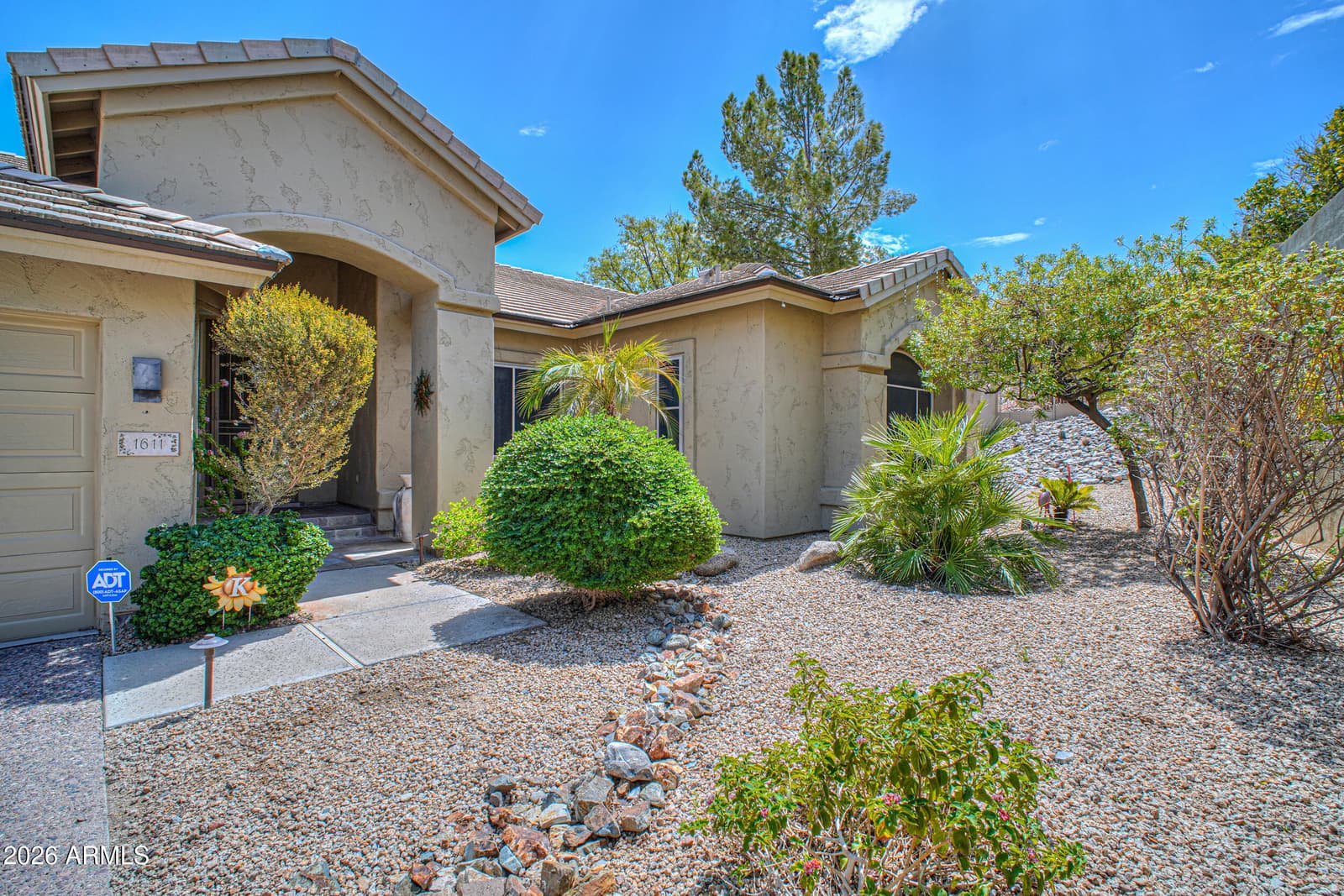 1611 E Redfield Road, Phoenix, AZ 85022 — photo 4 of 59
