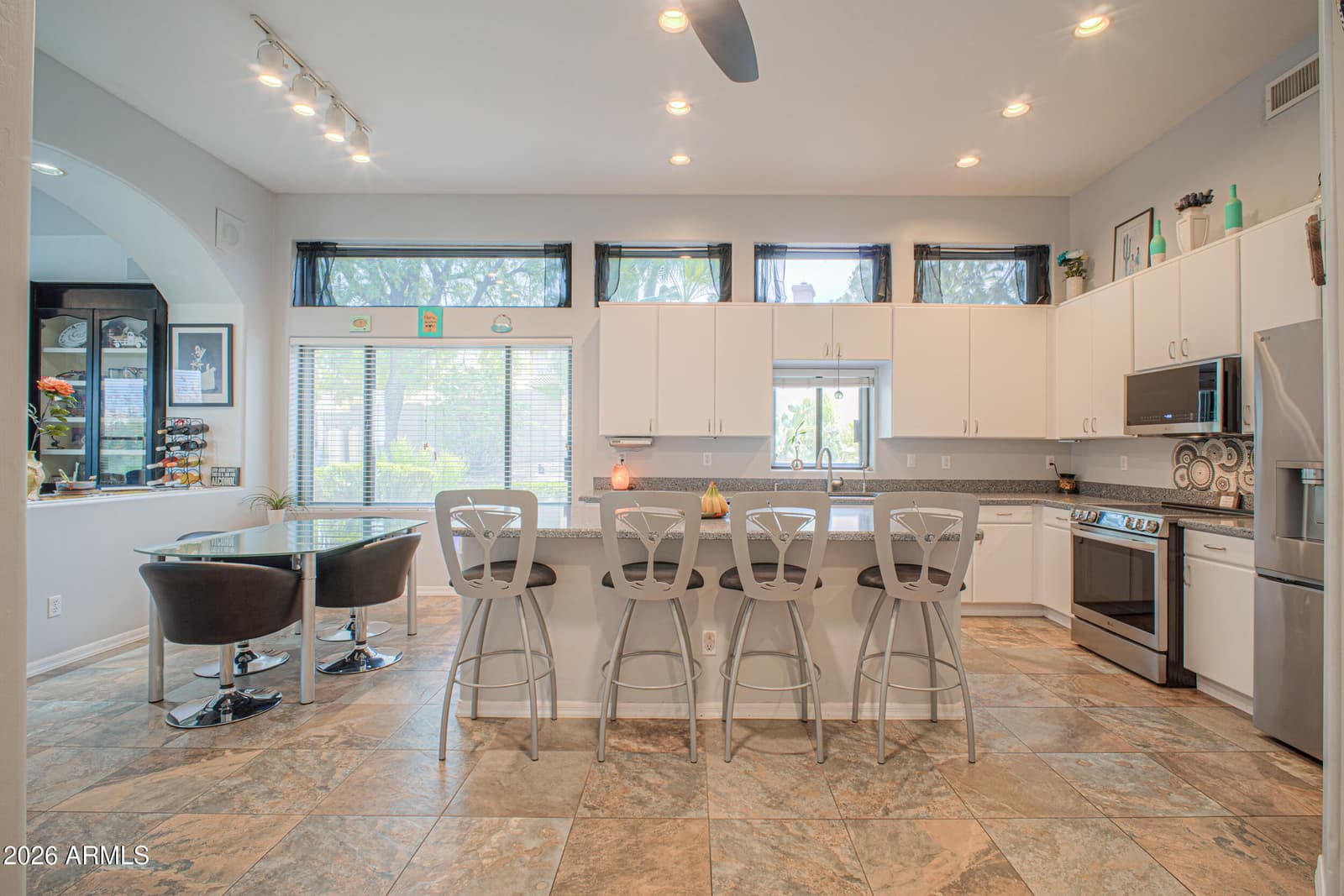 1611 E Redfield Road, Phoenix, AZ 85022 — photo 12 of 59