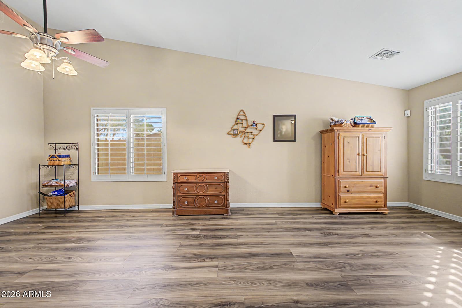 3672 N Crane Place, Casa Grande, AZ 85122 — photo 5 of 34