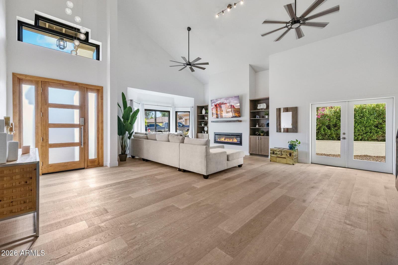 8749 E San Felipe Drive, Scottsdale, AZ 85258 — photo 4 of 33