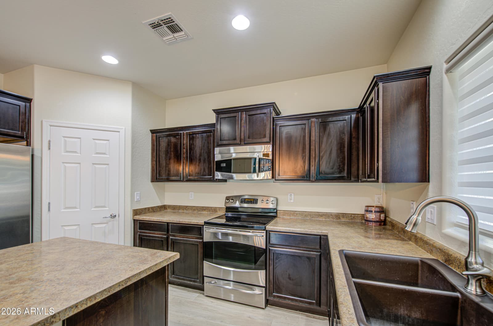 8931 S 57th Drive, Laveen, AZ 85339 — photo 20 of 52
